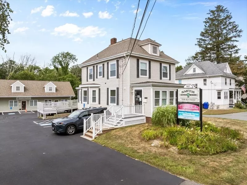 507 County St #507, Taunton, MA 02780