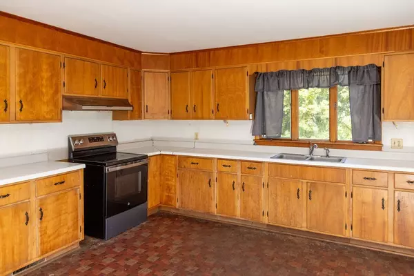 Bernardston, MA 01337,59 River St