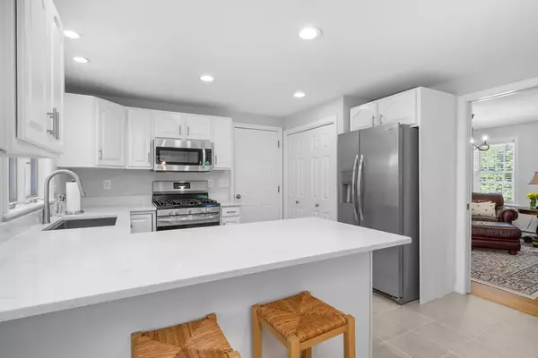 Yarmouth, MA 02675,6 Nimble Hill Dr