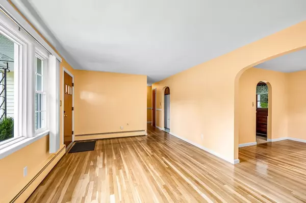 Worcester, MA 01605,116 Longmeadow Ave