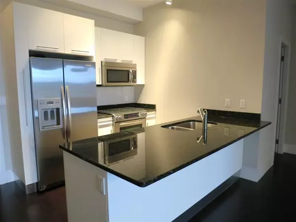 Boston, MA 02127,154 W 2nd St #311