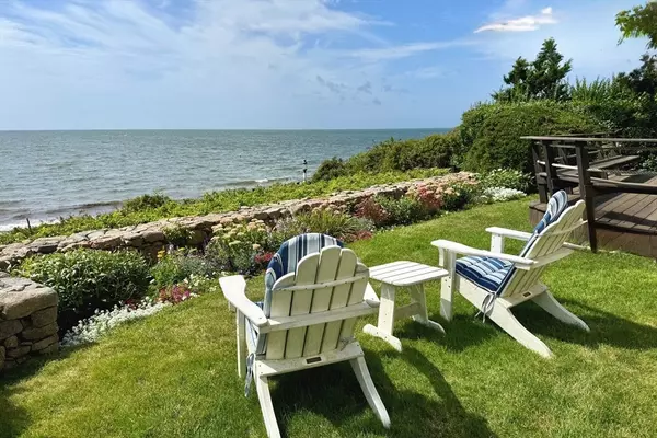 Harwich, MA 02671,39 Shore Rd