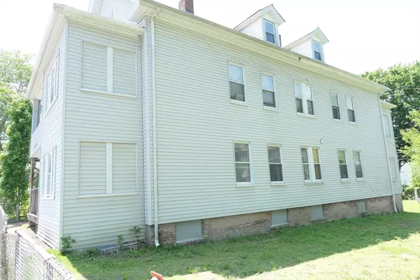 Holyoke, MA 01040,75 Elm St