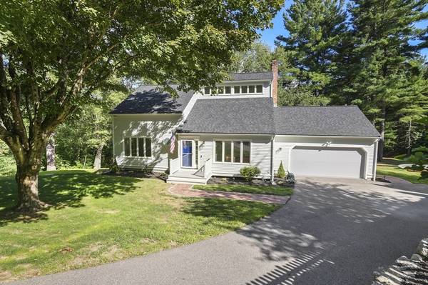 6 Barrows Road, Mendon, MA 01756
