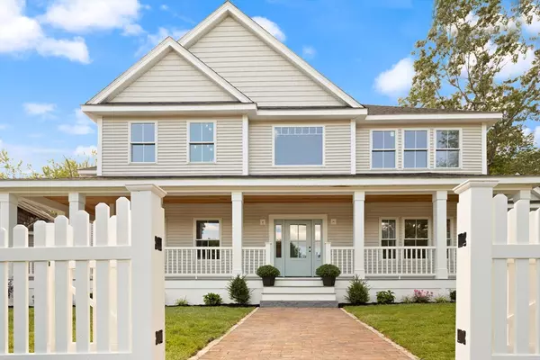 8 Partridge Road, Reading, MA 01867