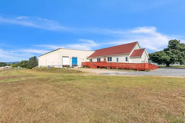 00 Long Plain Rd, Deerfield, MA 01373