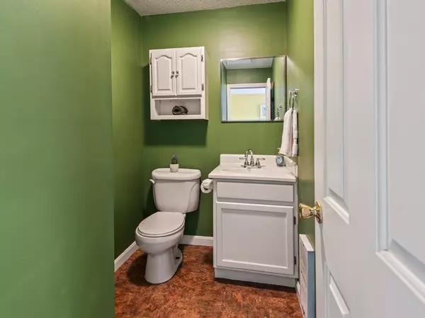 Winchendon, MA 01475,20 Banner Pl #C1