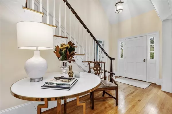 Duxbury, MA 02332,39 Bay Pond Rd