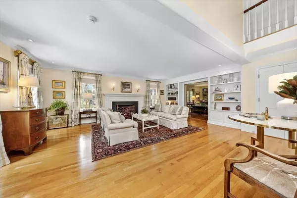 Duxbury, MA 02332,39 Bay Pond Rd