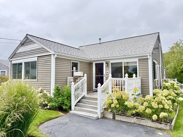 89 Acres Ave, Yarmouth, MA 02673