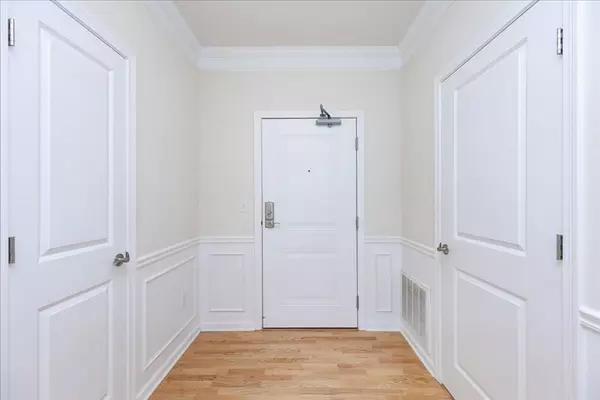 Reading, MA 01867,23 Augustus Ct #4006