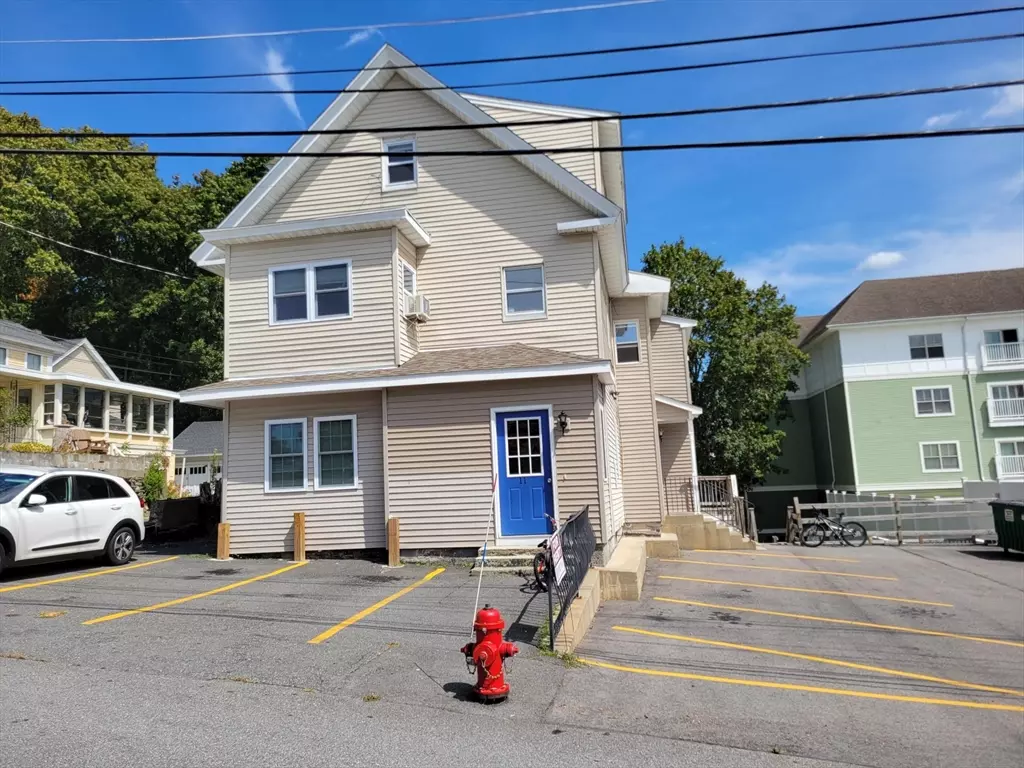 Hudson, MA 01749,11 High St #1