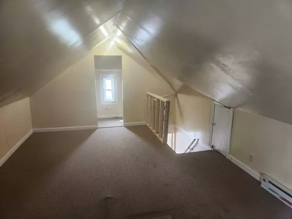 Leominster, MA 01453,30 Mount Pleasant Avenue #2R