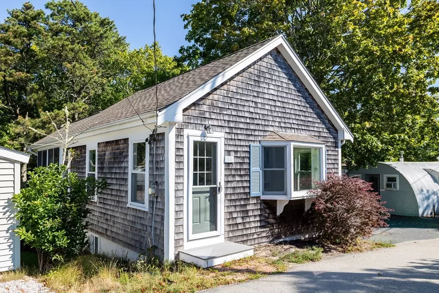 3-A Thompson Road #A, Bourne, MA 02533