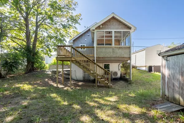 Bourne, MA 02533,3-A Thompson Road #A