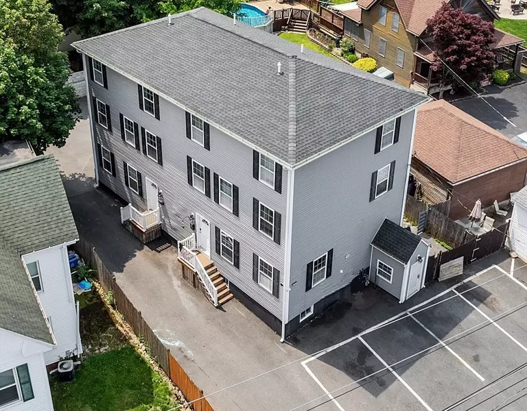 483 Central St #A, Saugus, MA 01906