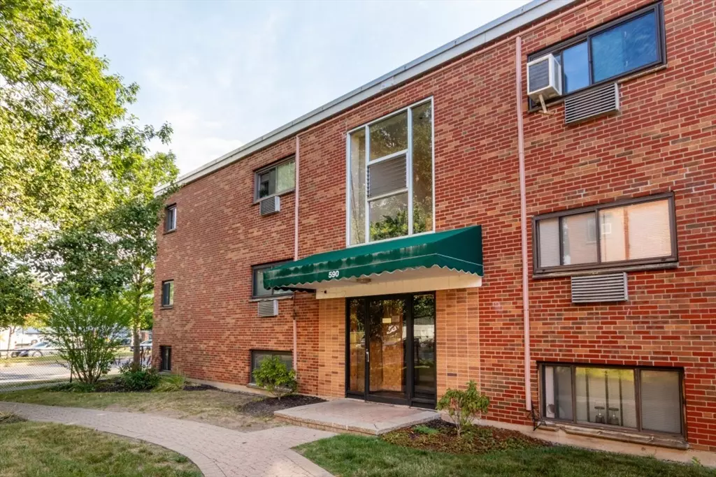 Boston, MA 02131,590 American Legion Highway #6