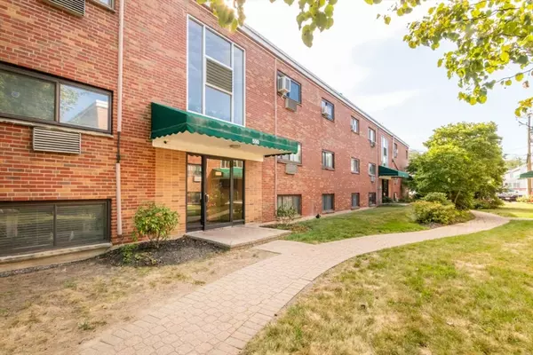 Boston, MA 02131,590 American Legion Highway #6