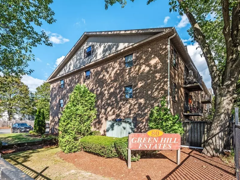80 Stanton #18, Worcester, MA 01605