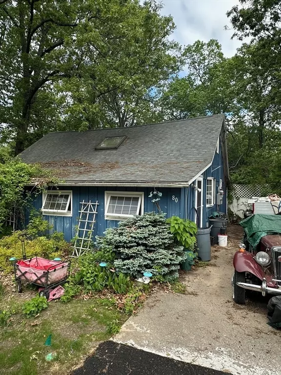 Southwick, MA 01077,80 Bungalow Street