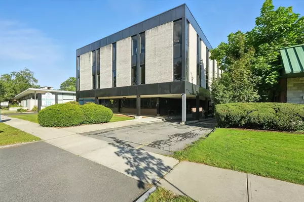 West Springfield, MA 01089,117 Park Ave