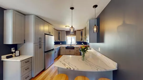 Hubbardston, MA 01452,105 Hale Rd