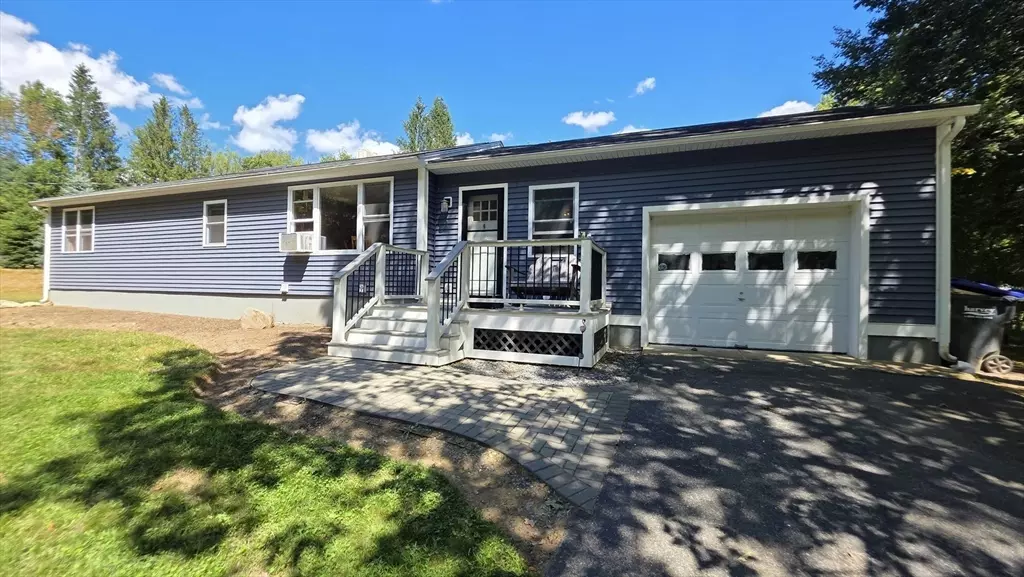 Hubbardston, MA 01452,105 Hale Rd