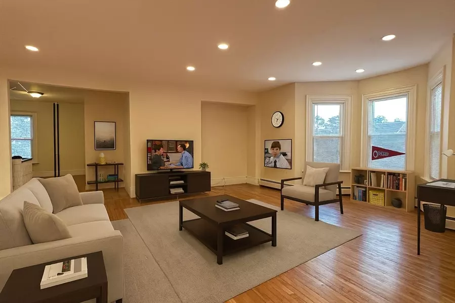 399 Newtonville Ave #2, Newton, MA 02460
