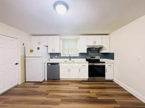 Newton, MA 02464,15 Pennsylvania Ave #1