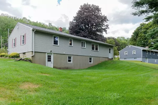 Ware, MA 01082,4 Crescent Ter
