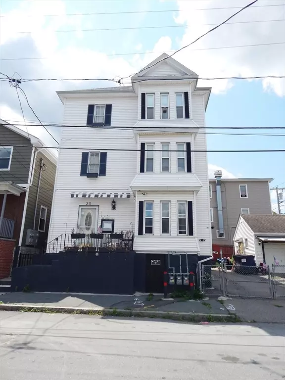New Bedford, MA 02740,211 State