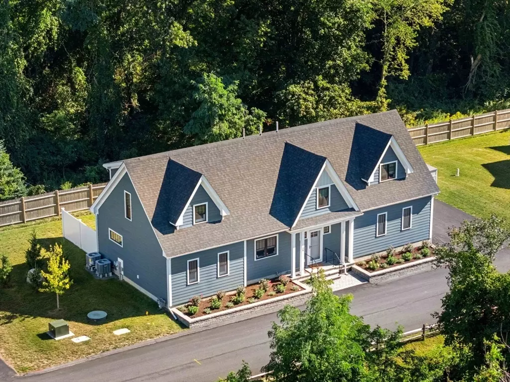 Ipswich, MA 01938,24 Primrose Lane #24