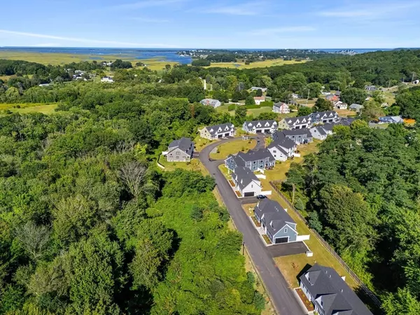 Ipswich, MA 01938,24 Primrose Lane #24