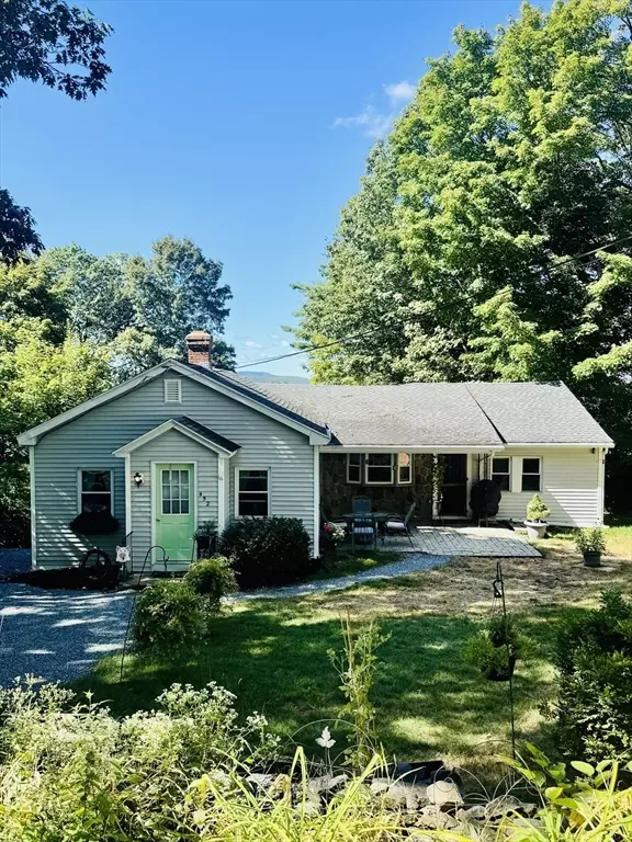 Lunenburg, MA 01462,452 Hollis Road