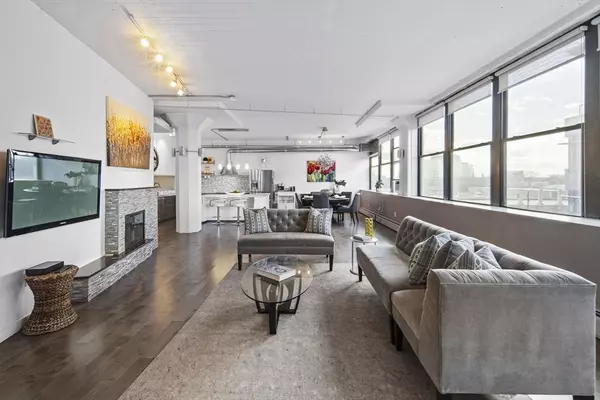 Somerville, MA 02143,1 Fitchburg St #318C