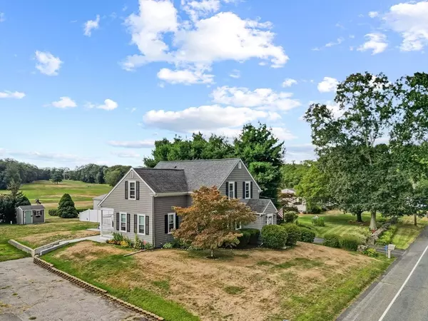 308 Old Warren Rd, Swansea, MA 02777