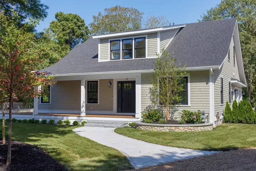 28 Cranberry Ln, Chatham, MA 02633
