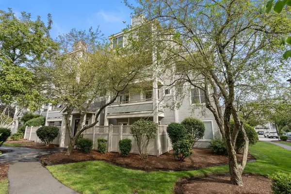 200 Falls Boulevard #F206, Quincy, MA 02169
