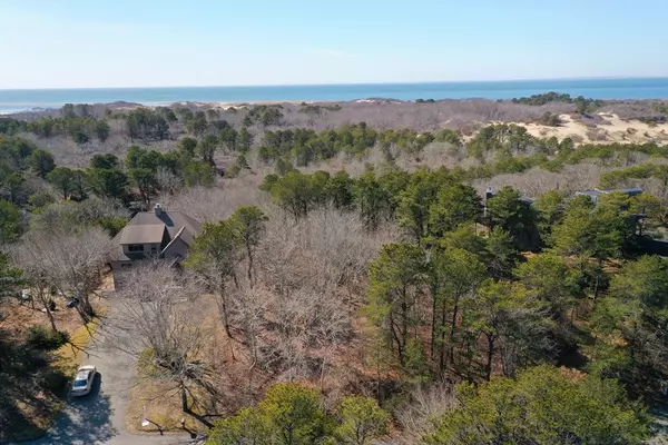 Provincetown, MA 02657,13 Bayberry Ave
