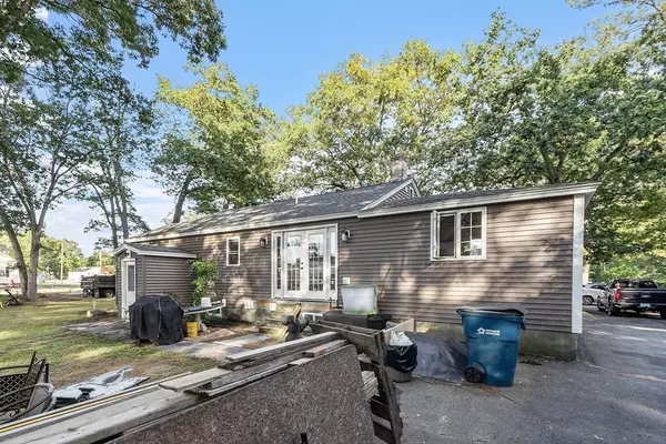 Tewksbury, MA 01876,11 Nelson Ave