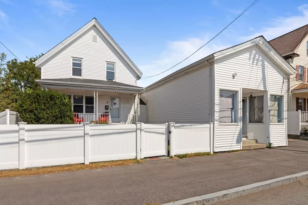 Taunton, MA 02780,9 Kilmer Ave