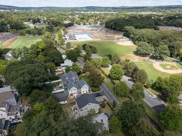 Newton, MA 02460,321 Albemarle Rd