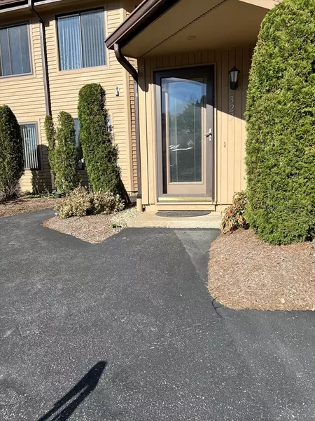 323 Trailside Way #323, Ashland, MA 01721