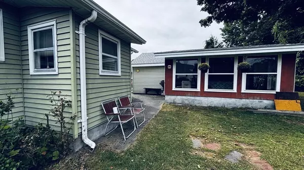 Chicopee, MA 01020,24 Driscol