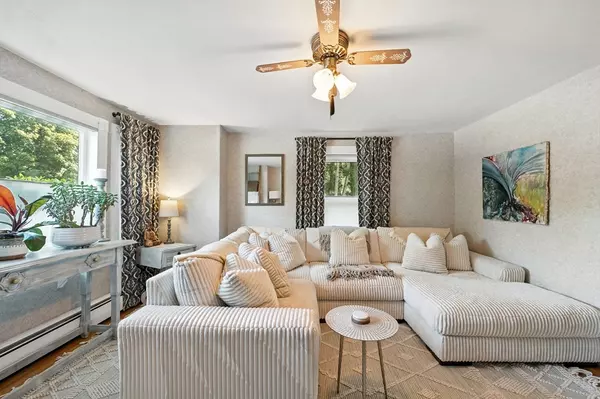 Beverly, MA 01915,512 Elliott St