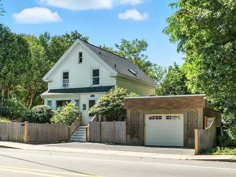 512 Elliott St, Beverly, MA 01915