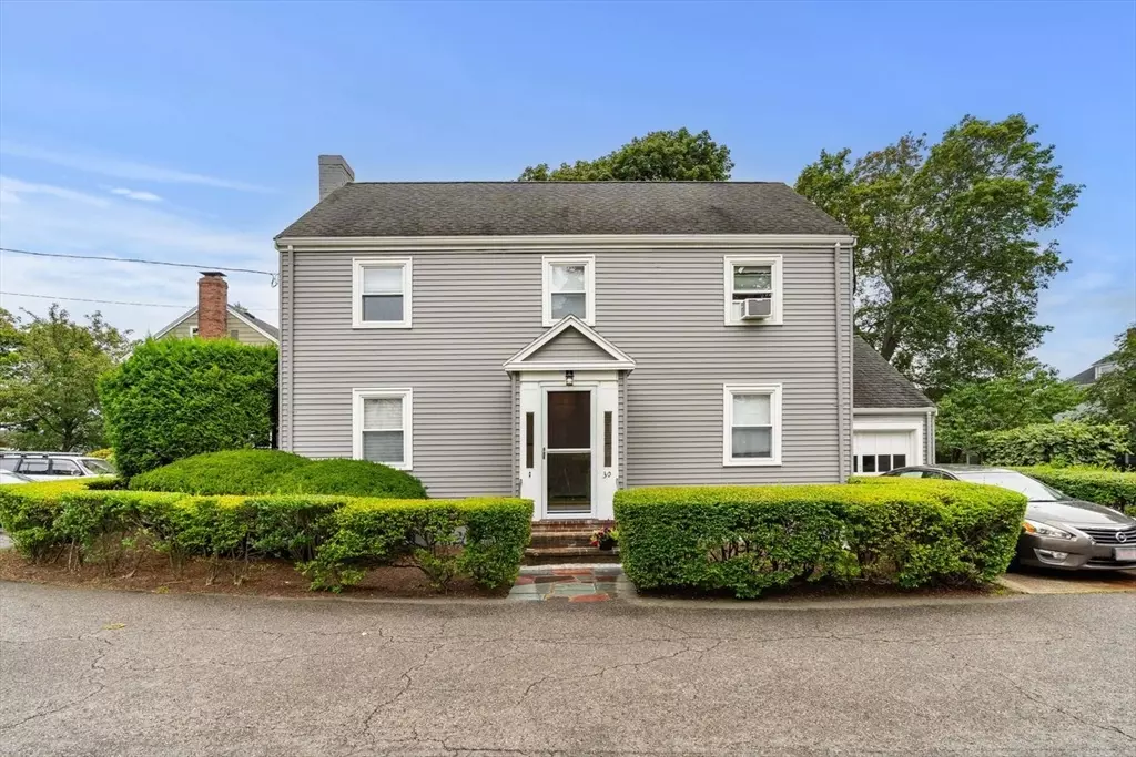 Swampscott, MA 01907,30 Kings Beach Ter