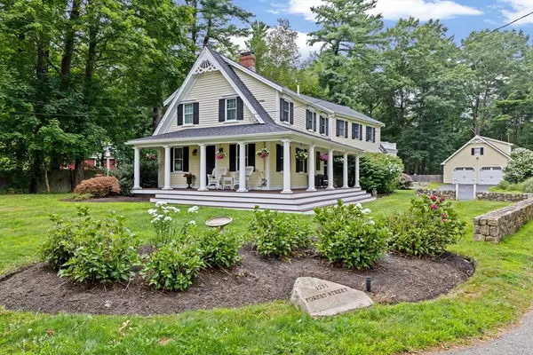 Marshfield, MA 02050,1231 Forest