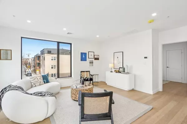 Boston, MA 02127,256 Dorchester Street #305