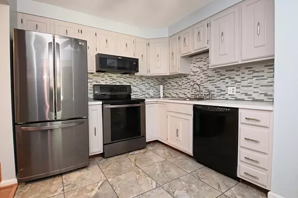 Saugus, MA 01906,141 Essex Street #D3